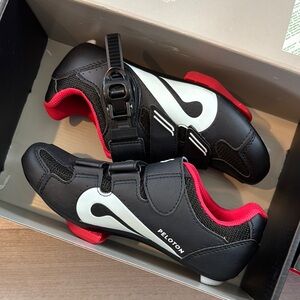 Peloton Cycling Shoes size 36 us size 5 - Black and Red